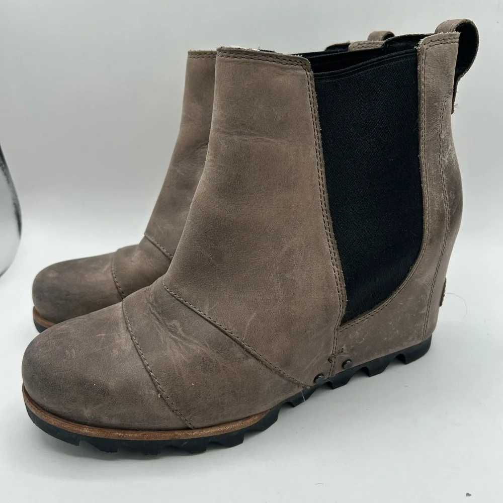 Sorel Lea Ankle Boots Wedge Heels Leather Pull On Gray Women's Size 7 US booties